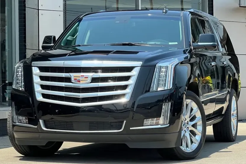 2020 Cadillac Escalade ESV Premium photo 1