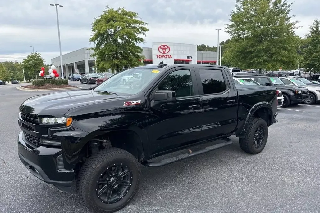 2019 Chevrolet Silverado 1500 RST photo 1