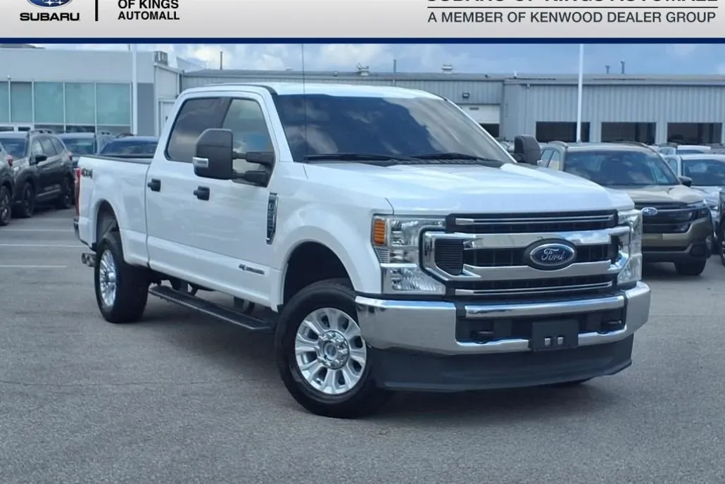 2020 Ford F-250 XLT photo 1