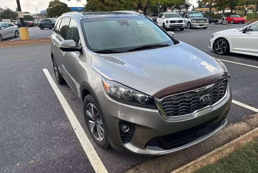 2019 Kia Sorento EX photo 1