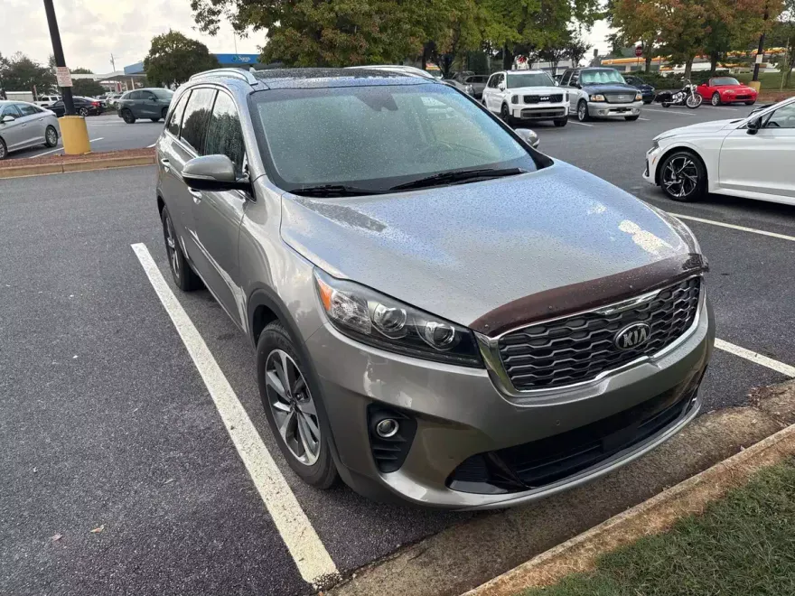 2019 Kia Sorento EX photo 1