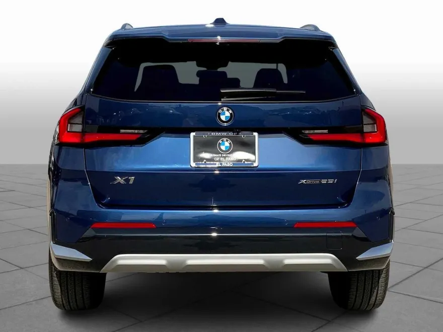 2023 Bmw X1 XDrive28i photo 1
