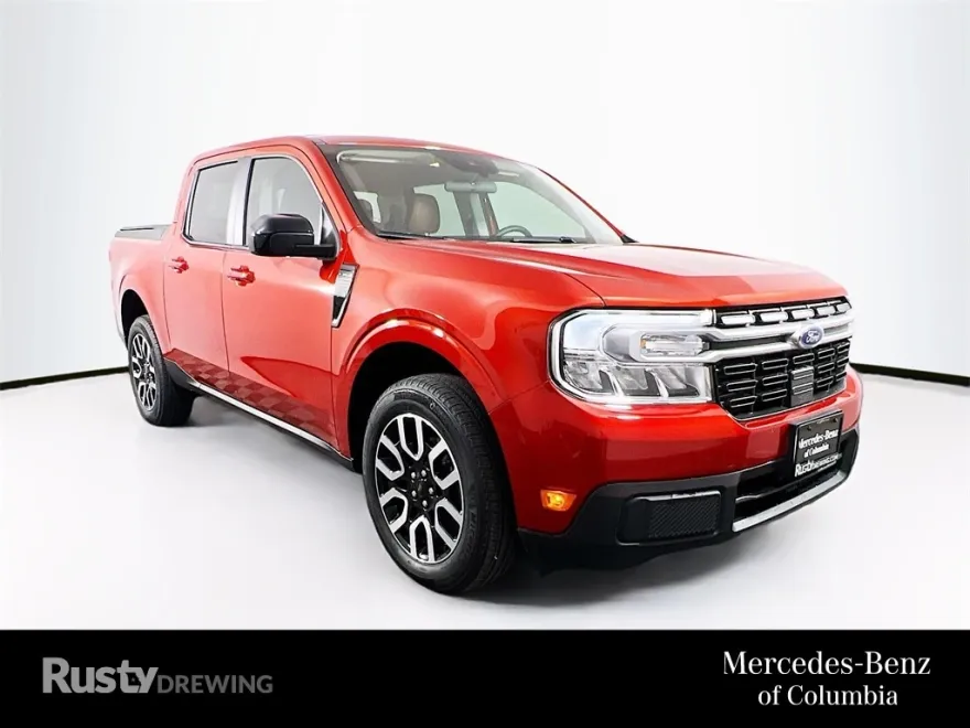 2024 Ford Maverick Lariat photo 1