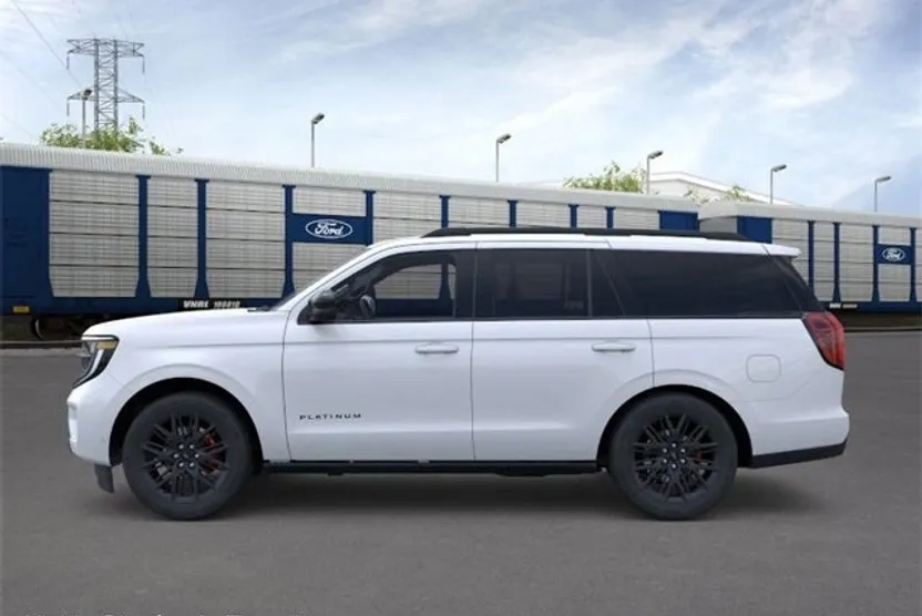 2025 Ford Expedition Platinum photo 1