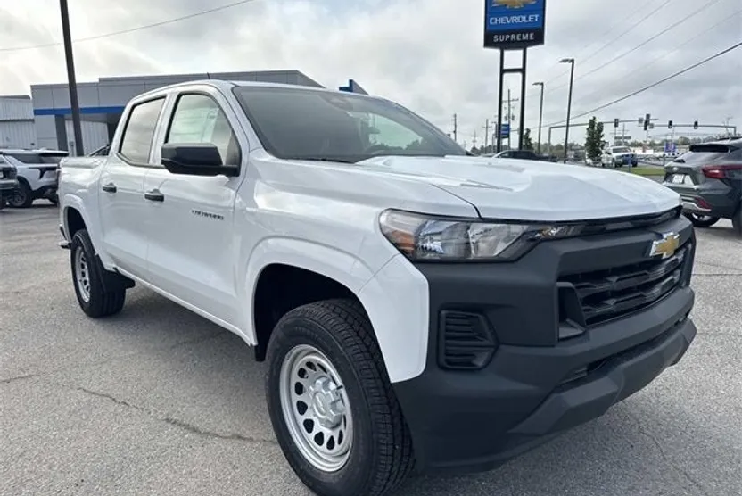 2026 Chevrolet Colorado Work Truck photo 1