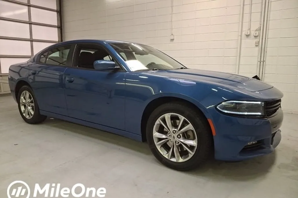 2022 Dodge Charger SXT photo 1