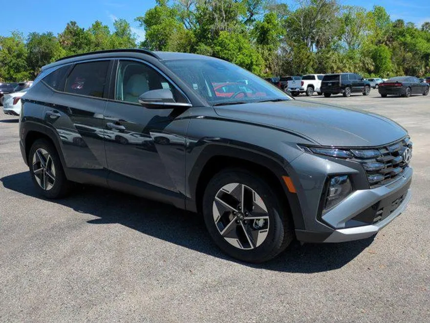 2025 Hyundai Tucson SEL Convenience photo 1