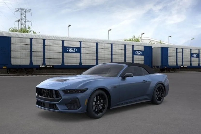 2025 Ford Mustang GT Premium Convertible photo 1