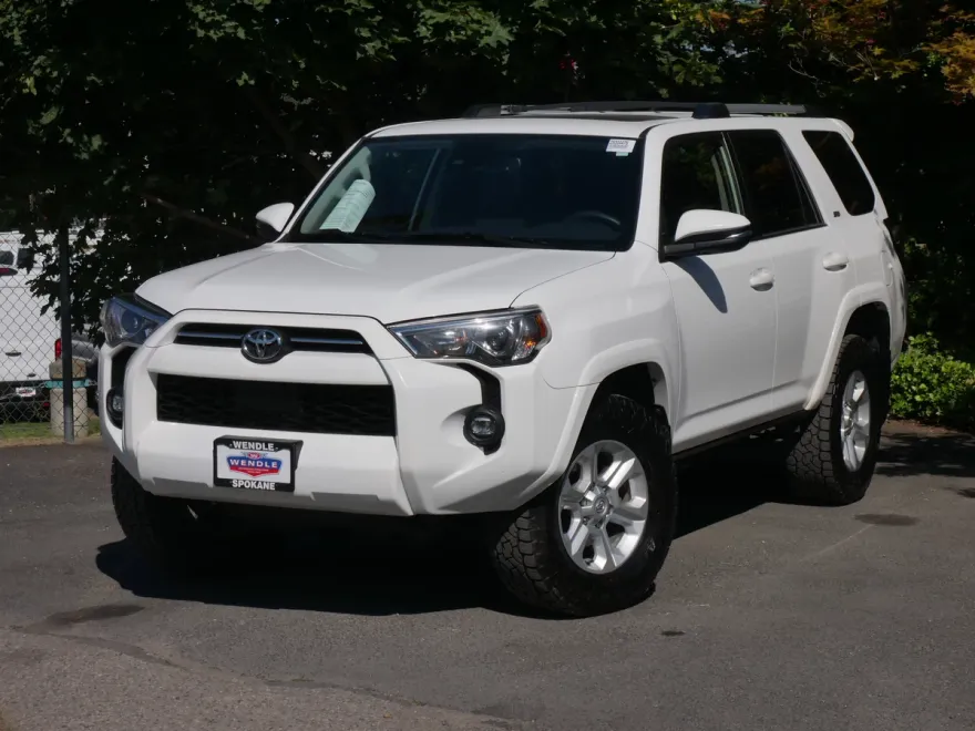 2022 Toyota 4Runner SR5 Premium photo 1