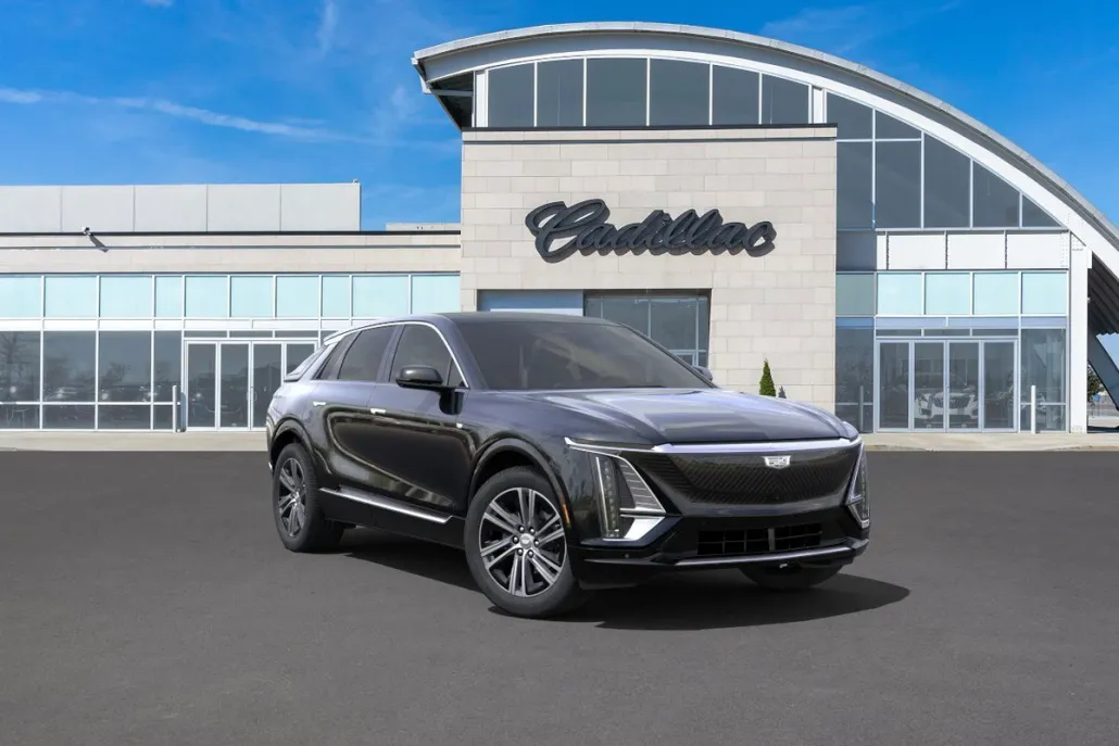 2025 Cadillac Lyriq Luxury photo 1