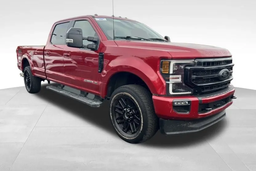 2022 Ford F-350 Lariat photo 1