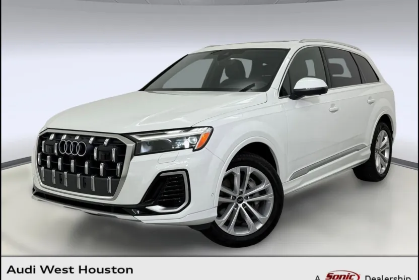 2025 Audi Q7 Premium photo 1