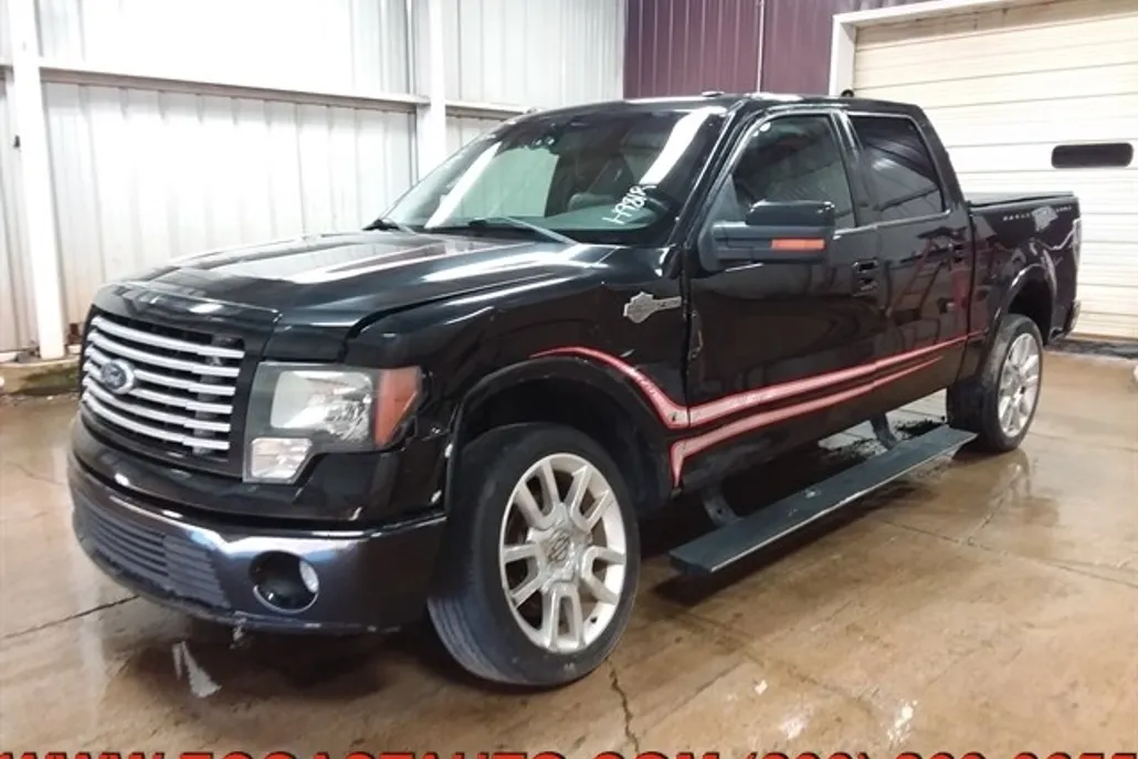 2011 Ford F-150 Lariat photo 1