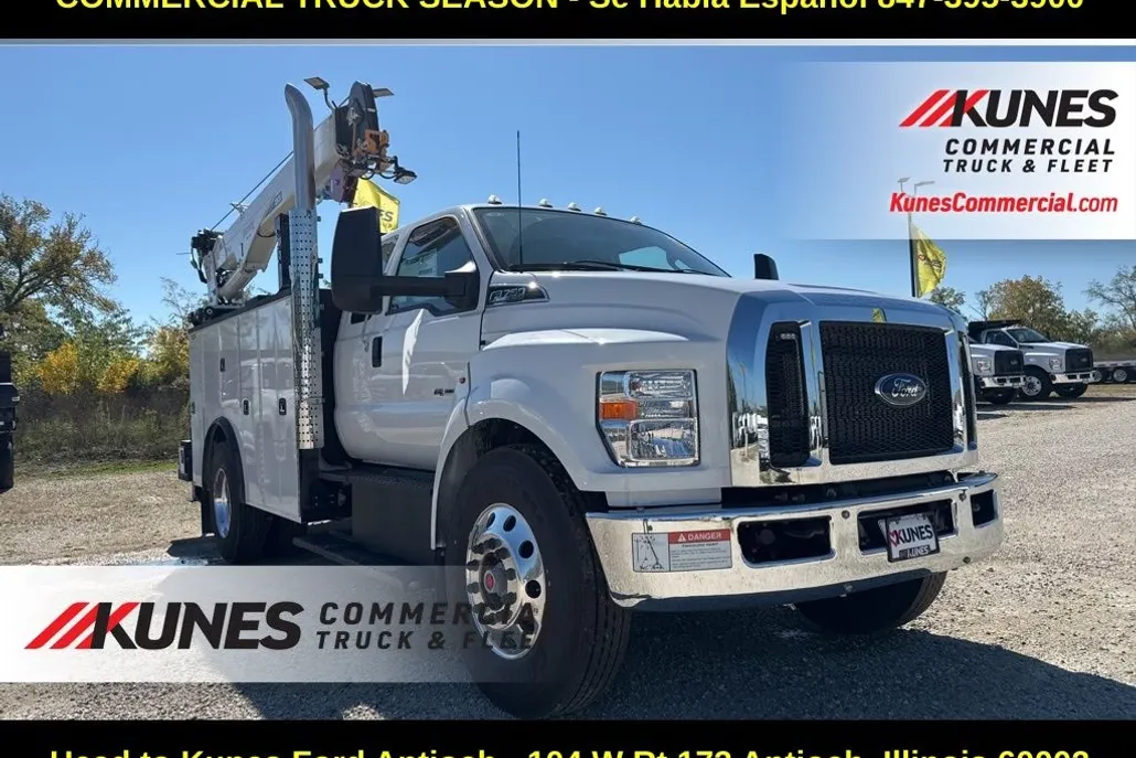 2026 Ford F-750 Base photo 1