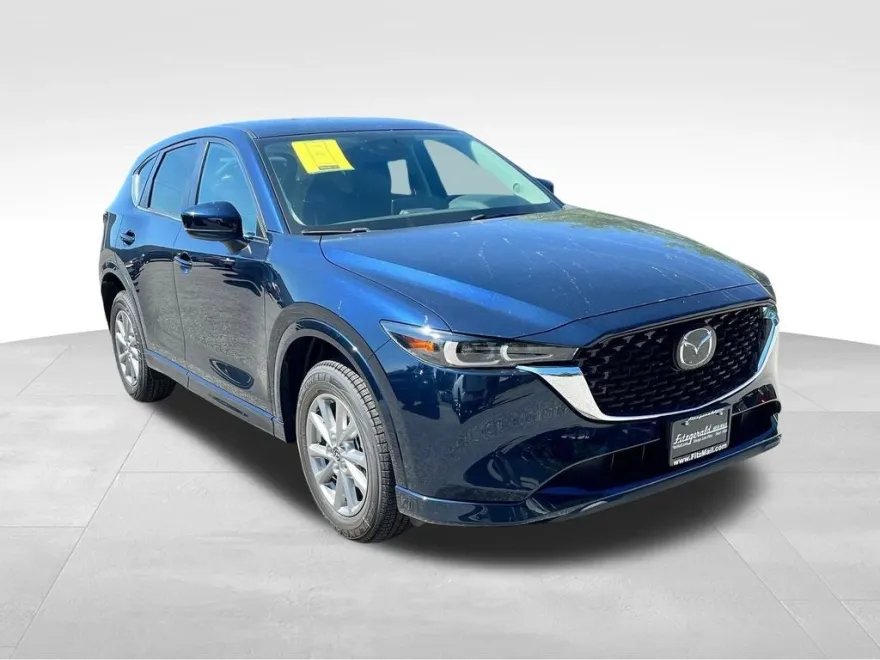 2025 Mazda CX-5 2.5 S Preferred photo 1