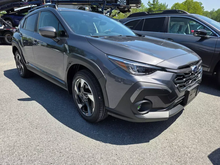 2025 Subaru Crosstrek Limited photo 1