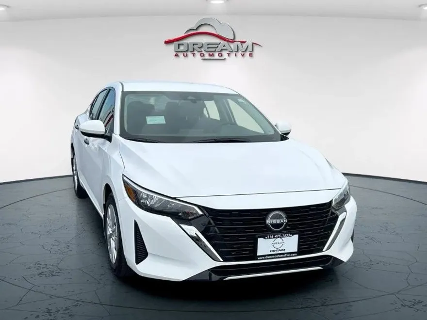 2025 Nissan Sentra S photo 1