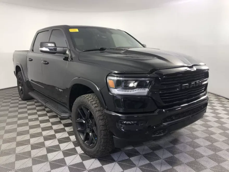 2022 Ram 1500 Laramie photo 1