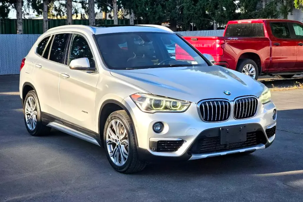 2016 Bmw X1 XDrive28i photo 1