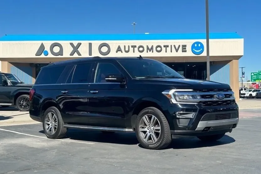 2022 Ford Expedition MAX Limited photo 1
