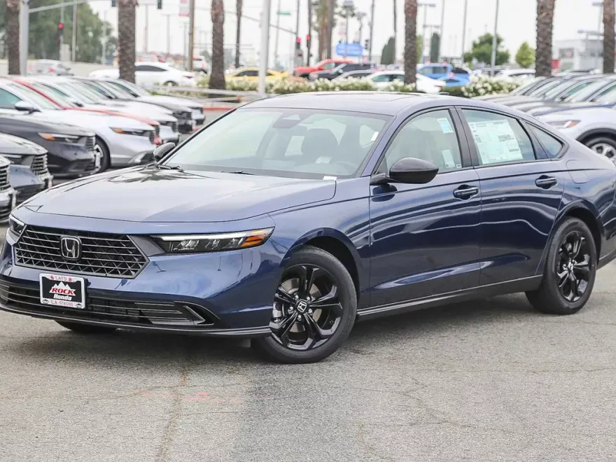 2025 Honda Accord SE photo 1