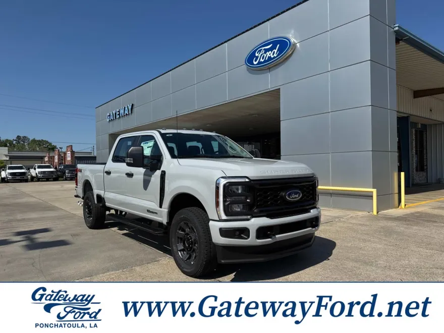 2025 Ford F-250 XL photo 1