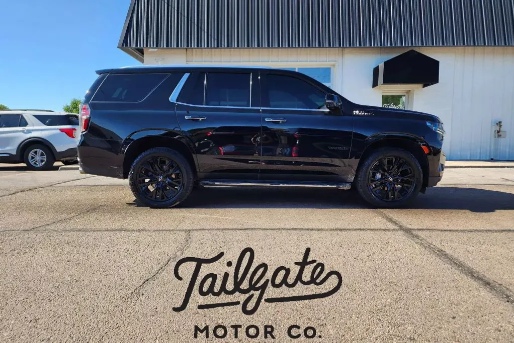 2021 Chevrolet Tahoe High Country photo 1