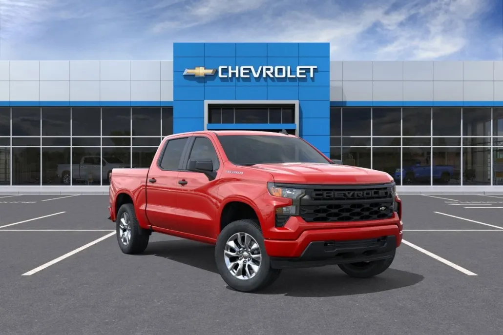 2025 Chevrolet Silverado 1500 Custom photo 1