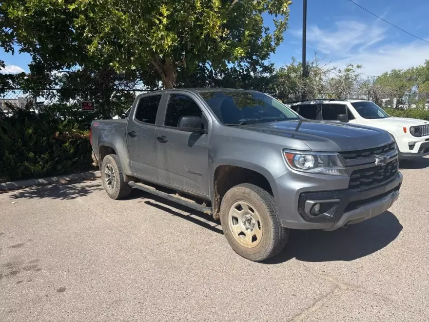 2022 Chevrolet Colorado Z71 photo 1