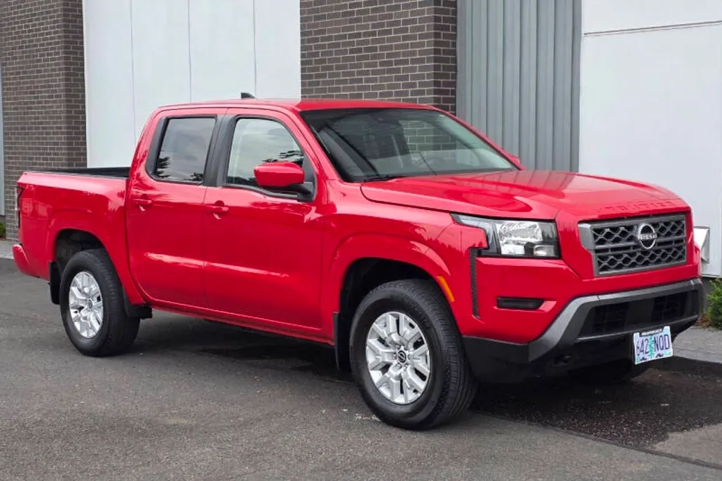2022 Nissan Frontier SV photo 1