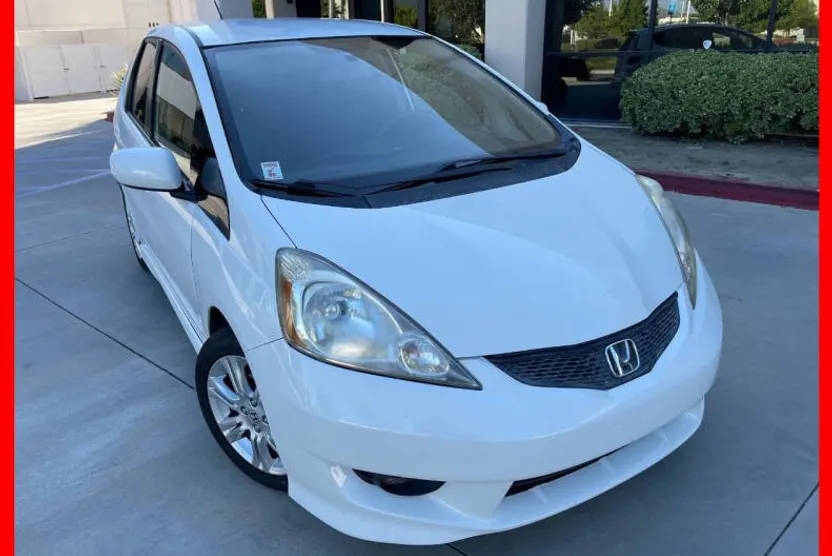 2009 Honda Fit Sport photo 1