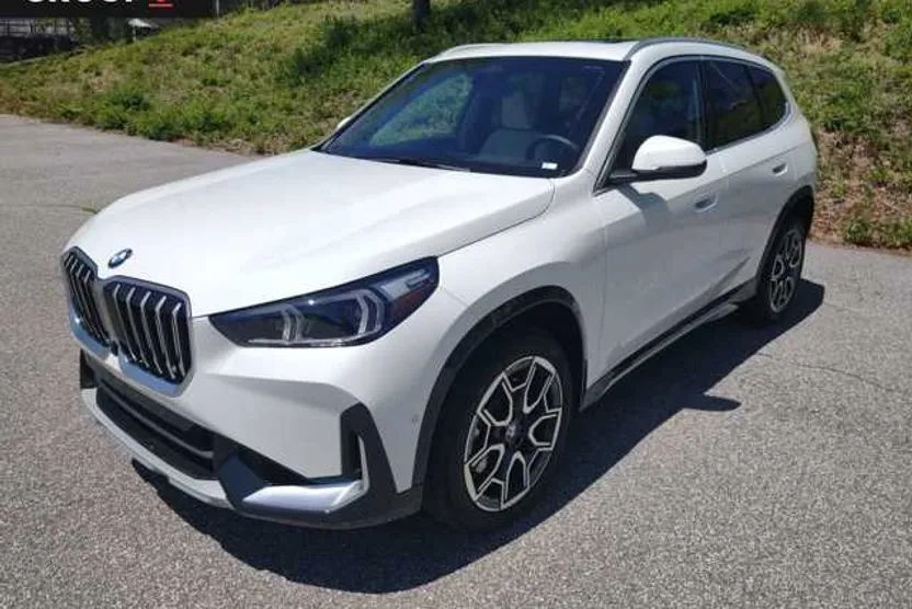 2025 Bmw X1 XDrive28i photo 1