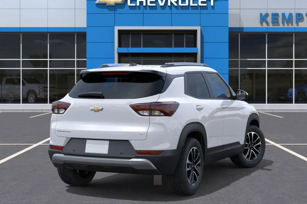 2026 Chevrolet Trailblazer LT photo 1