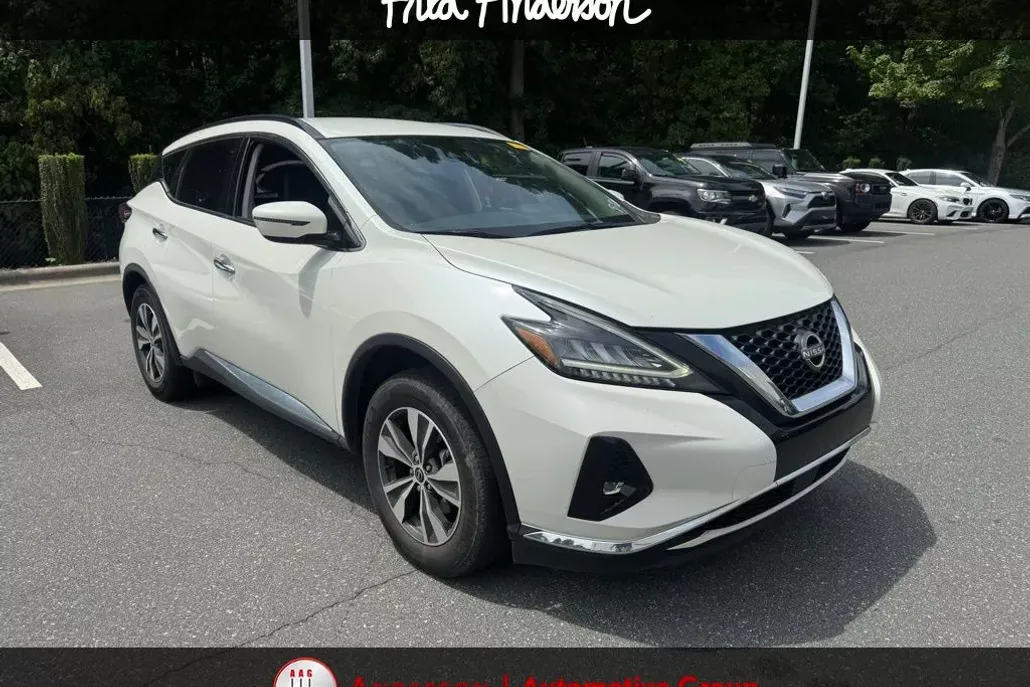 2023 Nissan Murano SV photo 1