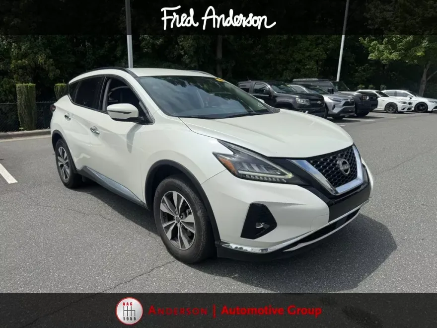 2023 Nissan Murano SV photo 1