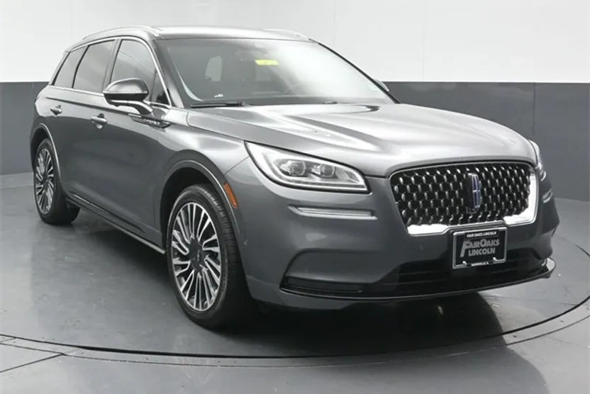2022 Lincoln Corsair Grand Touring photo 1