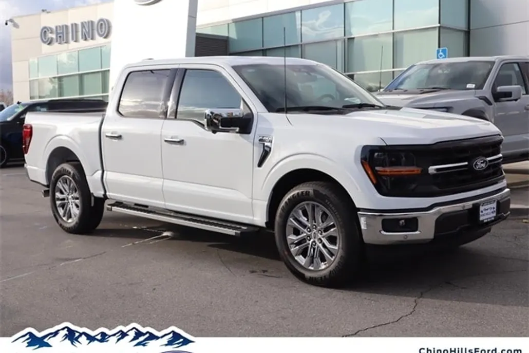 2025 Ford F-150 XLT photo 1
