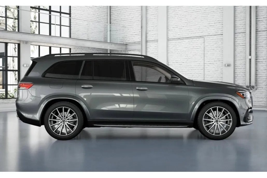 2026 Mercedes Benz GLS 450 4MATIC photo 1