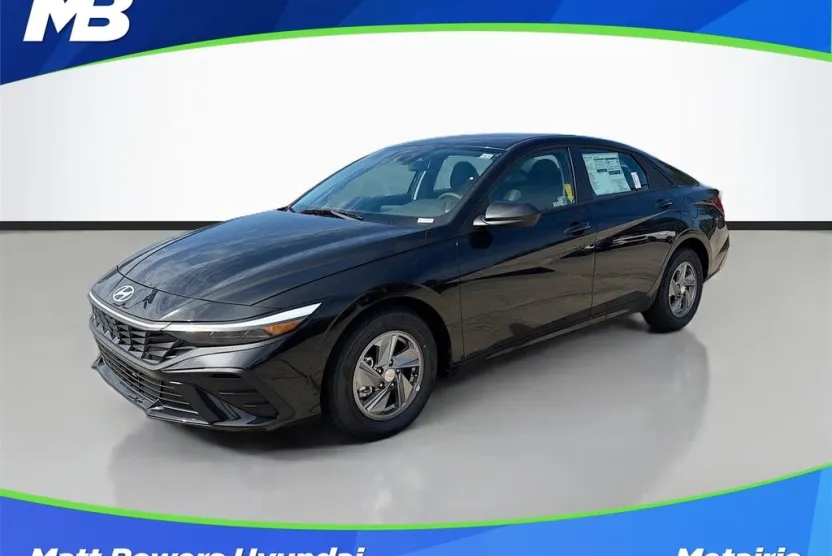 2025 Hyundai Elantra SE photo 1