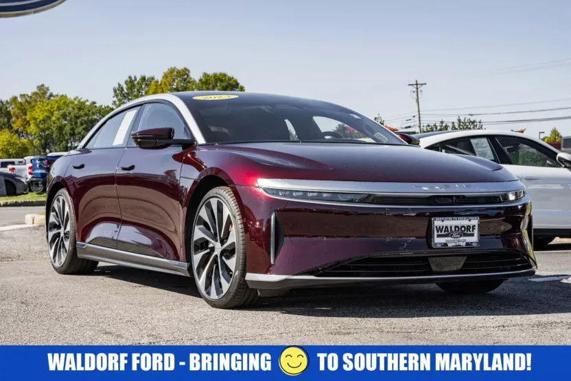 2023 Lucid Air Touring photo 1