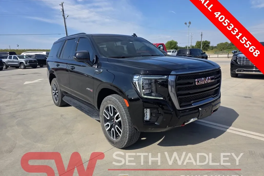 2024 Gmc Yukon AT4 photo 1