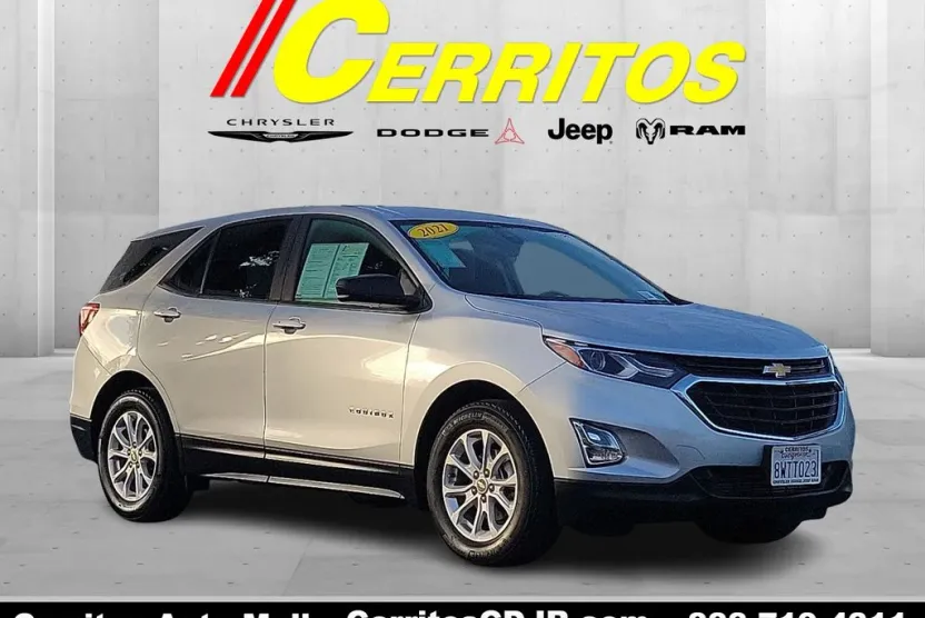2021 Chevrolet Equinox LS photo 1
