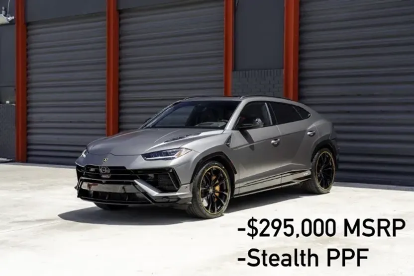 2023 Lamborghini Urus S photo 1