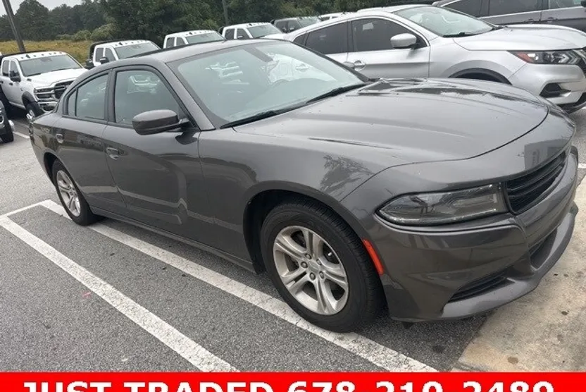 2019 Dodge Charger SXT photo 1