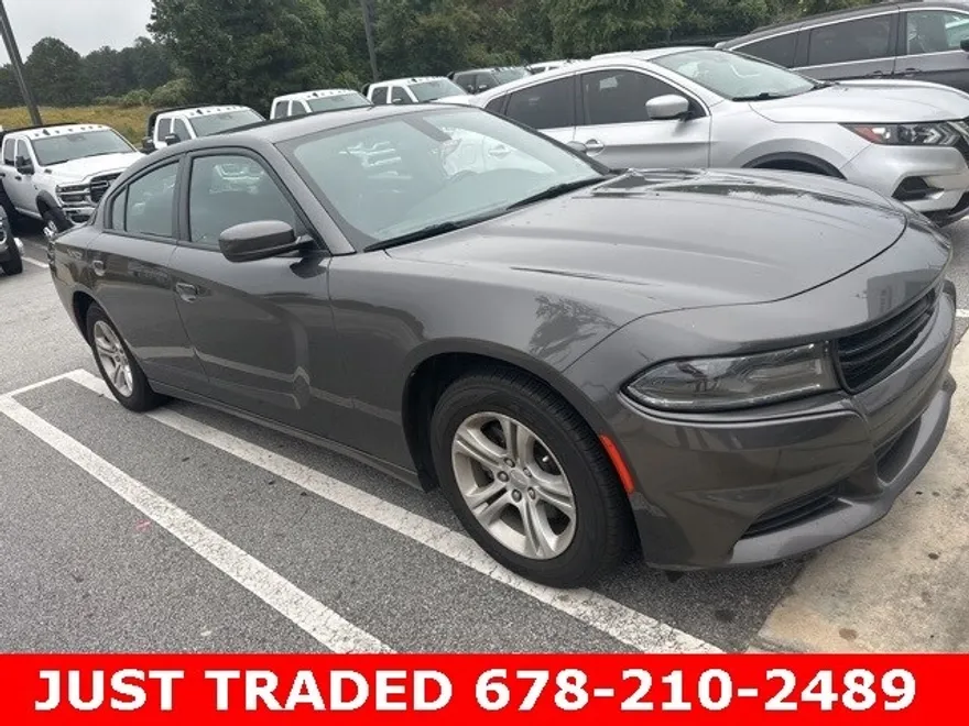 2019 Dodge Charger SXT photo 1