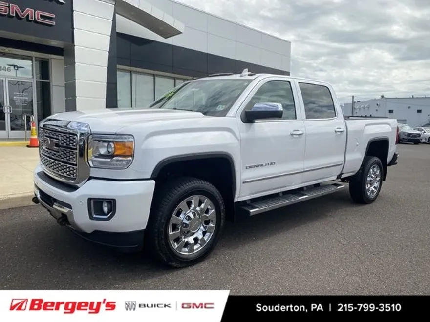 2019 Gmc Sierra 2500 HD Denali photo 1