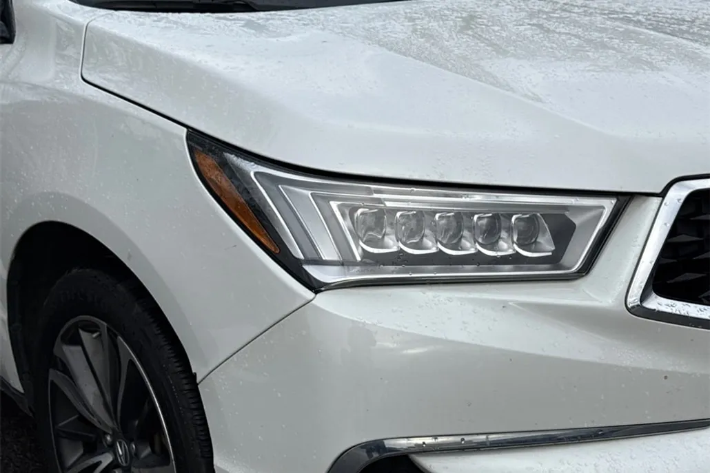 2020 Acura MDX SH-AWD Technology photo 1
