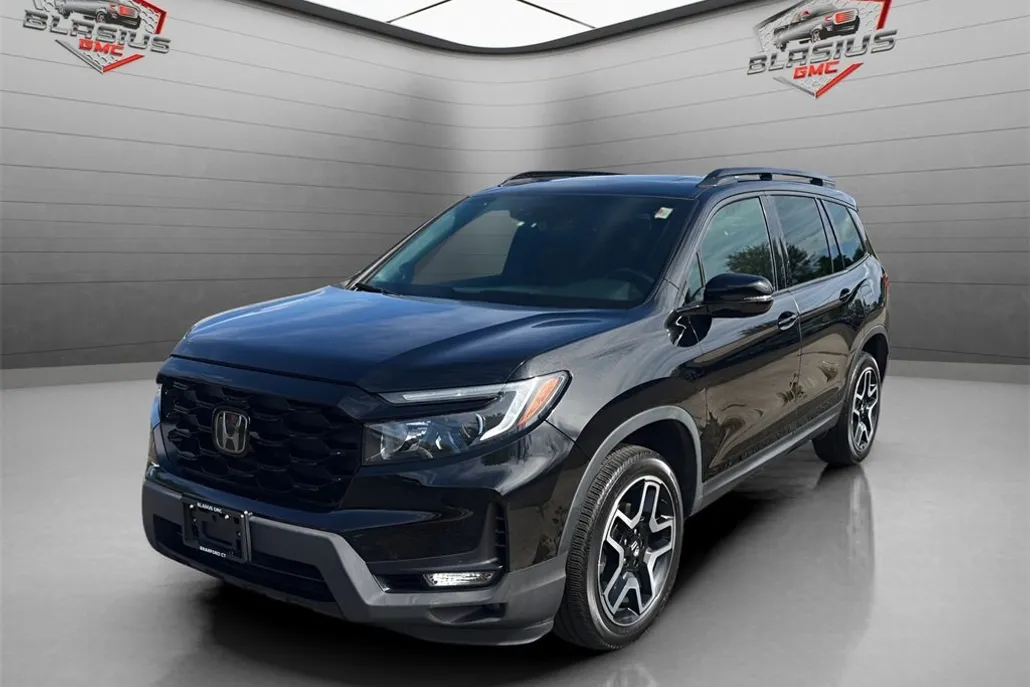 2022 Honda Passport Elite photo 1