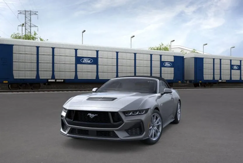 2025 Ford Mustang GT Premium photo 1