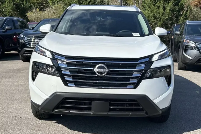 2026 Nissan Rogue SV photo 1
